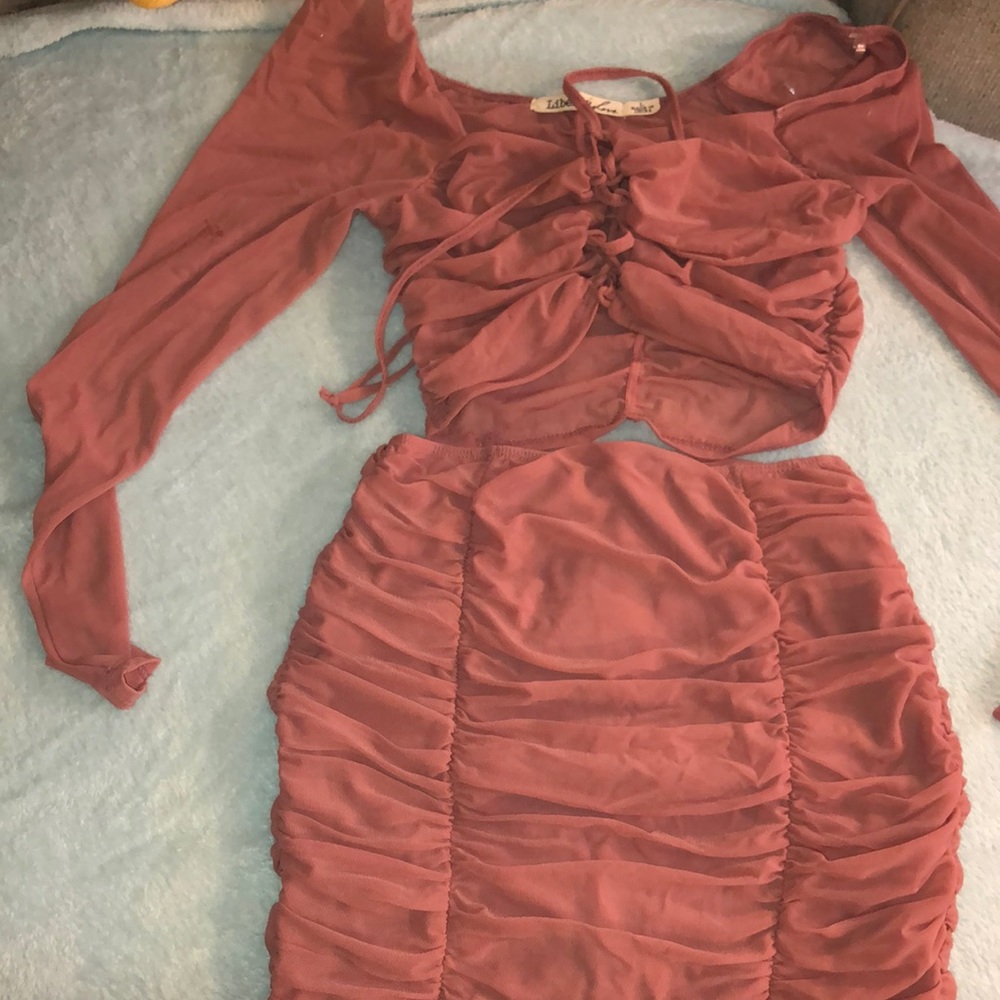 2 PIECE SET